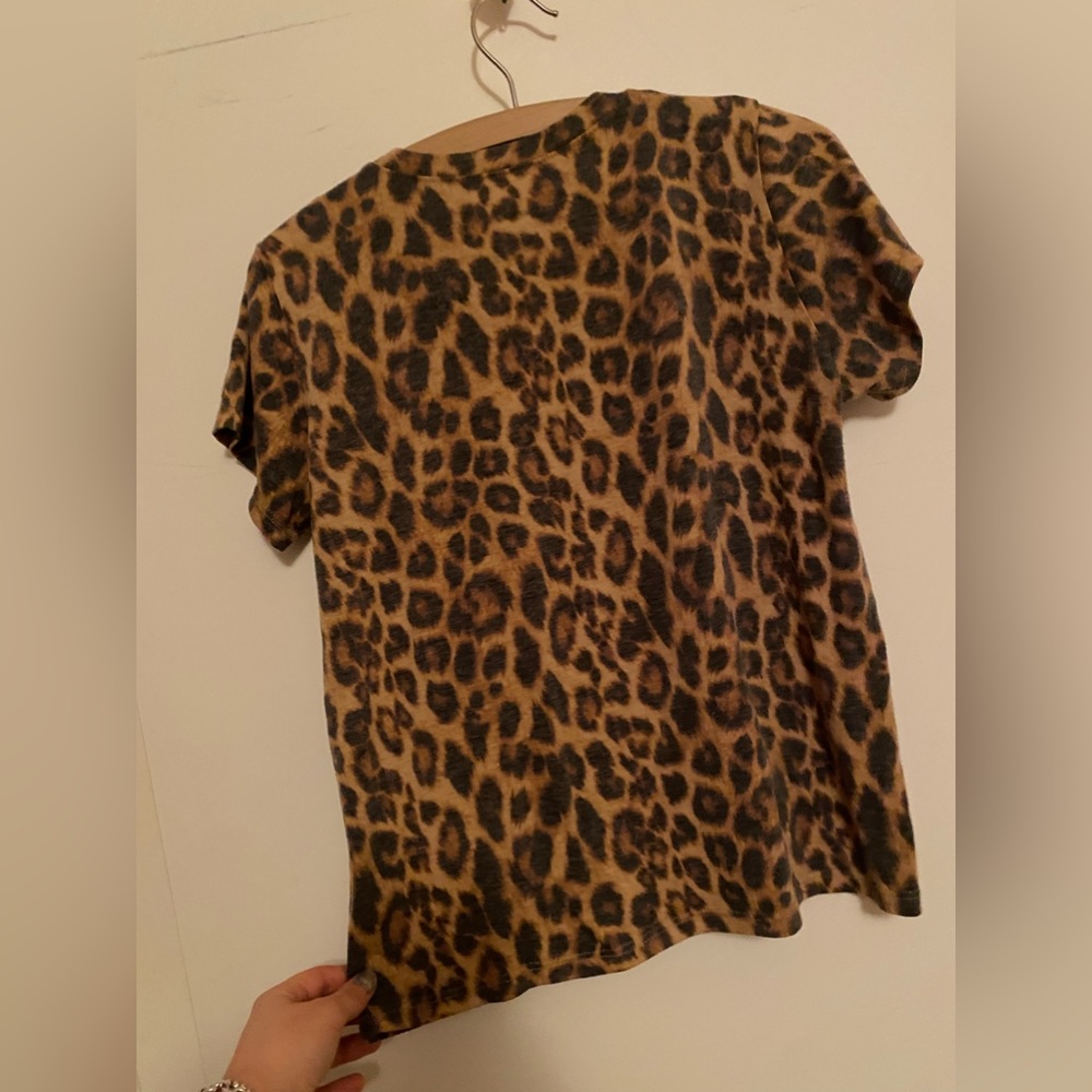 Leopard T - Picture 3 of 4
